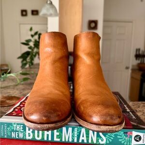 Kork-Ease Leather Boots Size 7.5